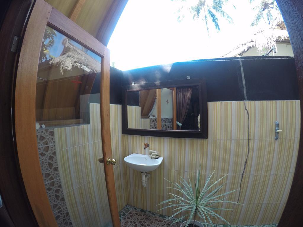 Hello Lumbung Homestay Gili Air Exteriör bild