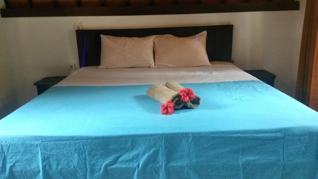 Hello Lumbung Homestay Gili Air Exteriör bild