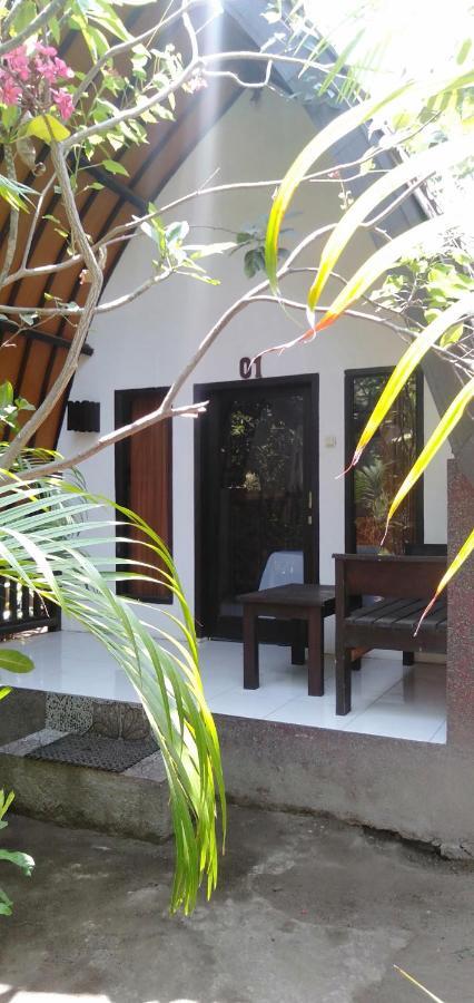 Hello Lumbung Homestay Gili Air Exteriör bild