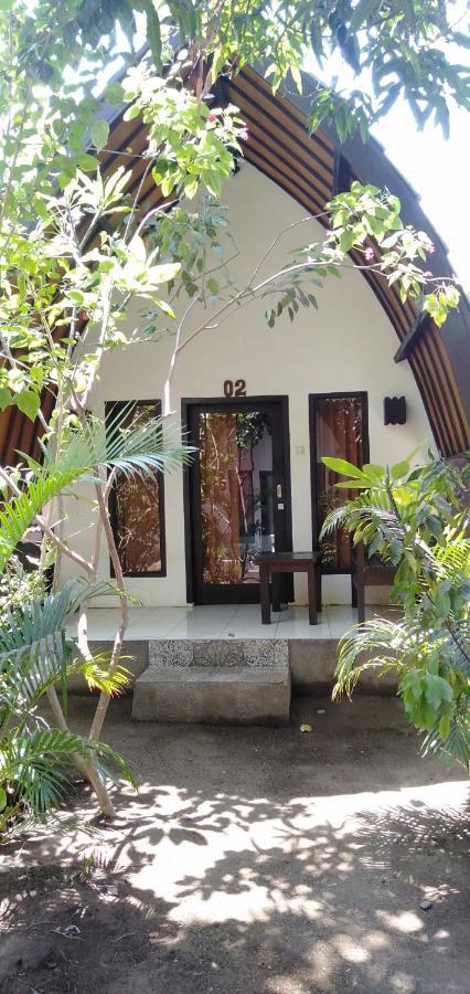 Hello Lumbung Homestay Gili Air Exteriör bild